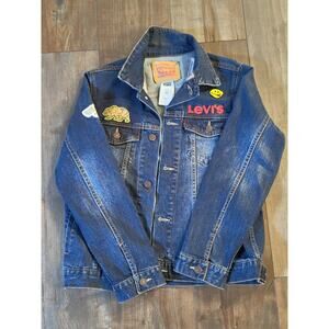 Levi’s Denim Jacket Women’s XS/S Patches Streetwear Vintage Y2K Distressed